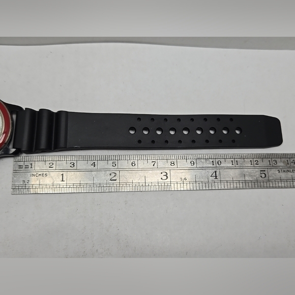 Mens Quest Army Military Style Date Watch 3ATM Quartz LDW-50 New Battery - Picture 7 of 9